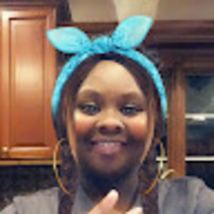 Meet your Posher, Lizzetta